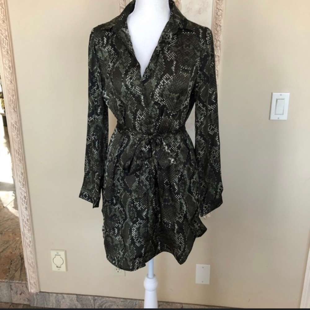 H&M snake print lightweight button up dress